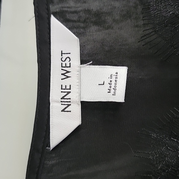 🍀 Nine West Satin Black Lace Flowy Dress Tank Size Large Racerback - Picture 3 of 6